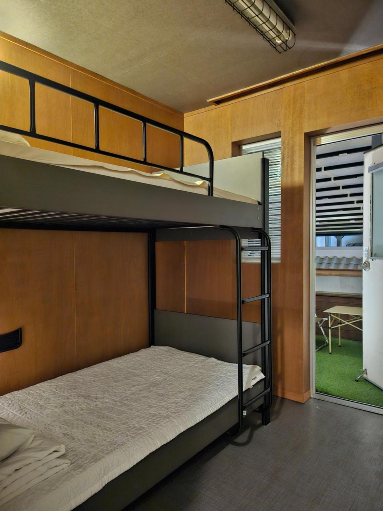 Mido Hostel Seogwipo Zewnętrze zdjęcie
