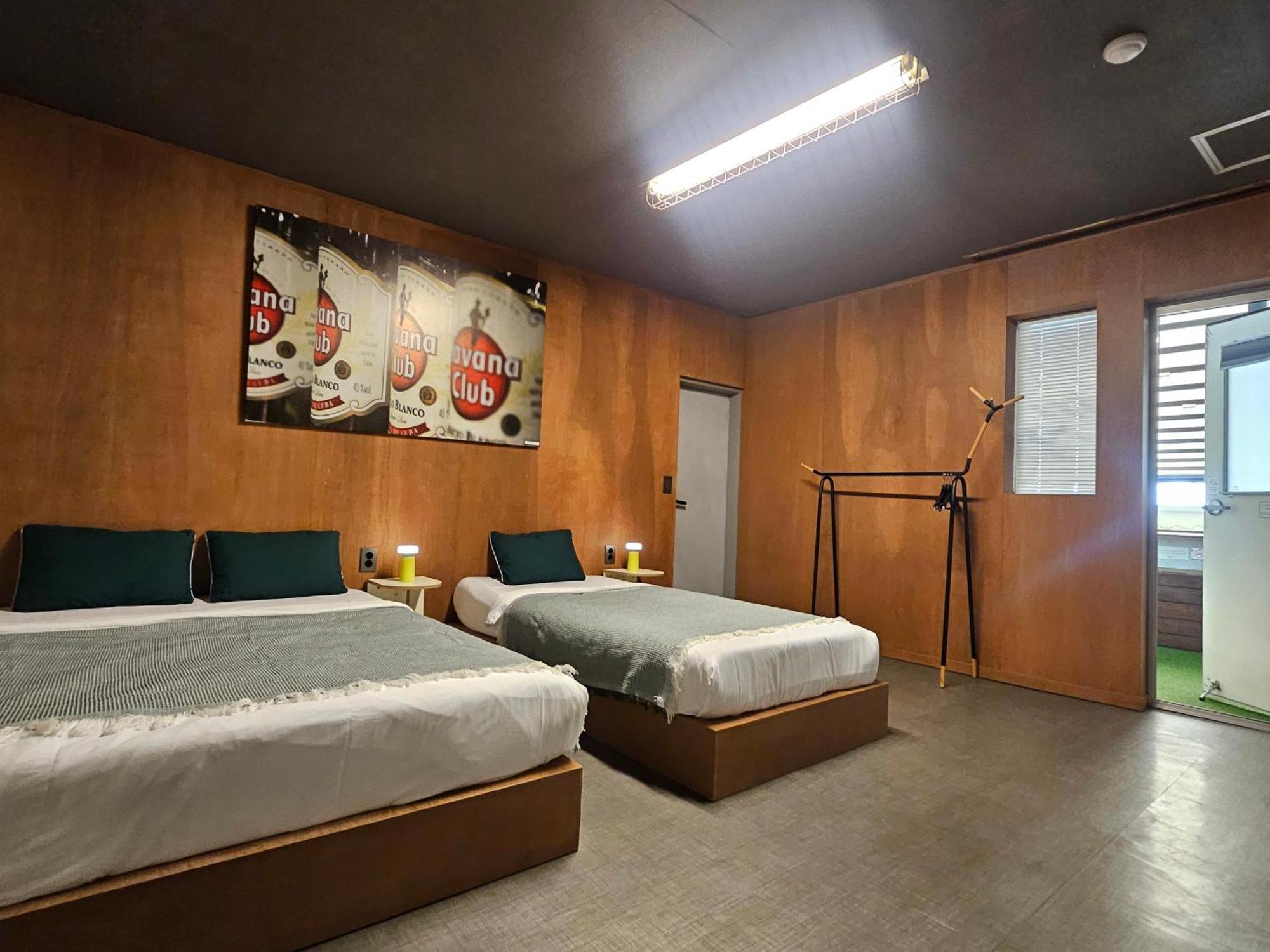 Mido Hostel Seogwipo Zewnętrze zdjęcie